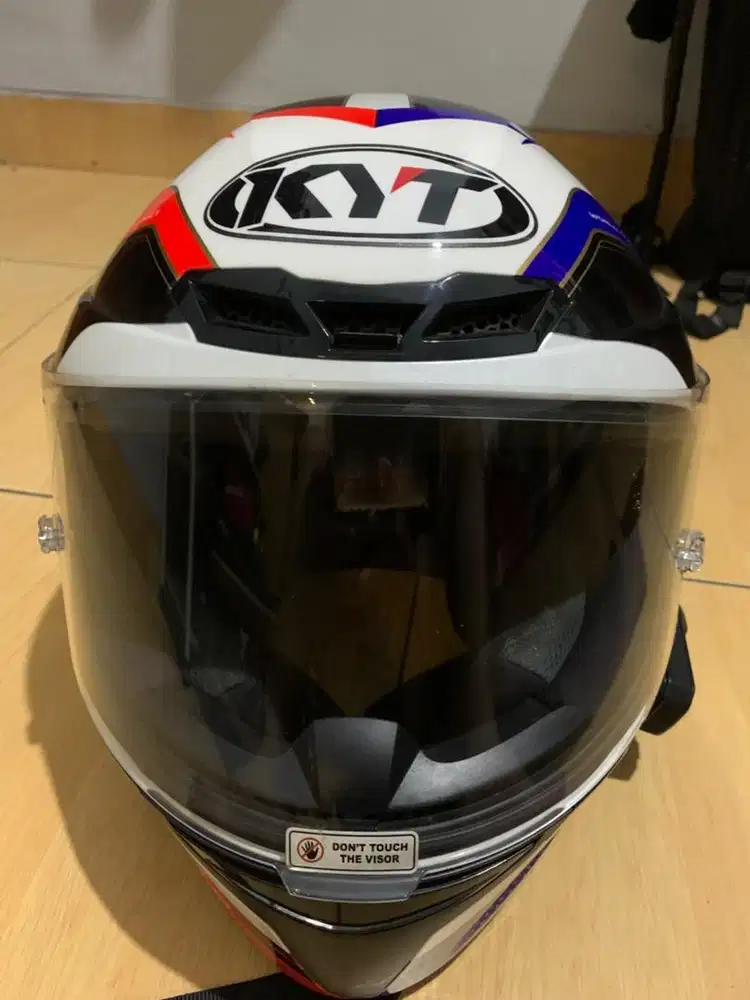 KYT TT COURSE GRAND PRIX BLUE RED