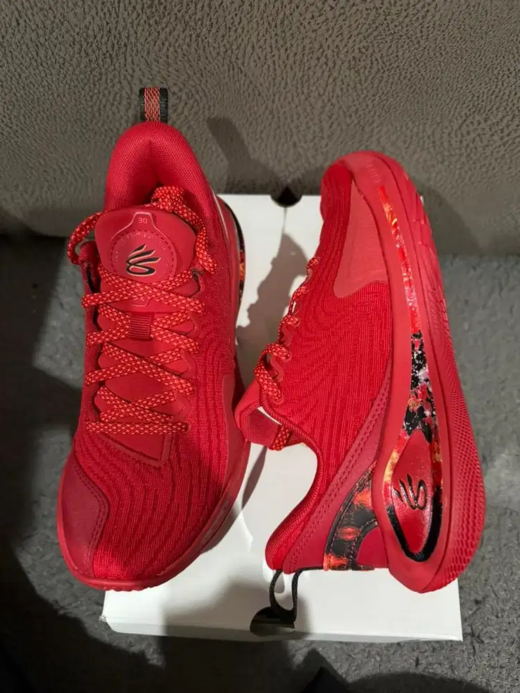 Under Armour Curry 12