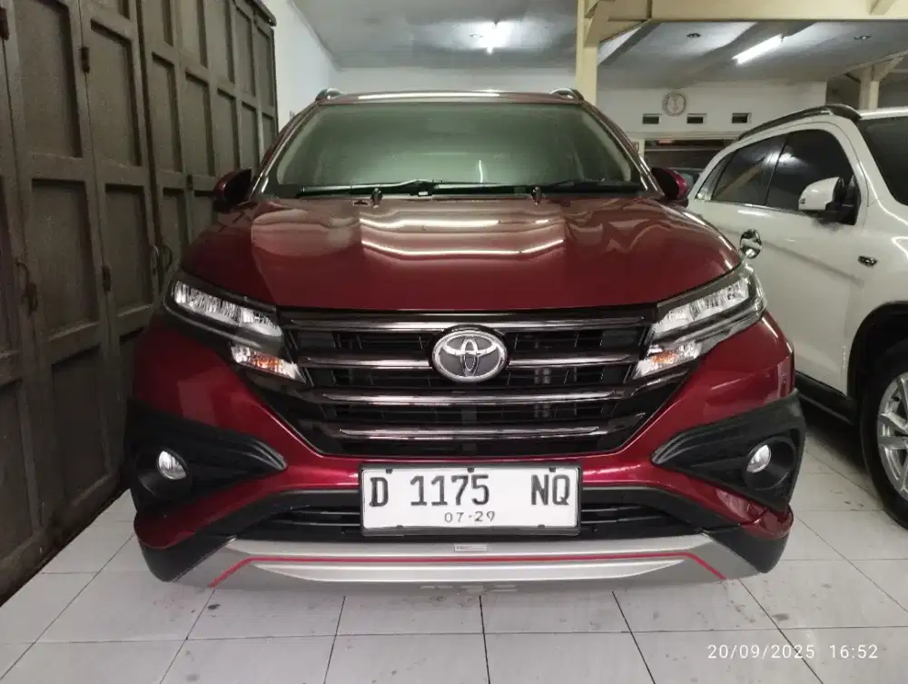 Mulus KM 6 rb an Rush TRD