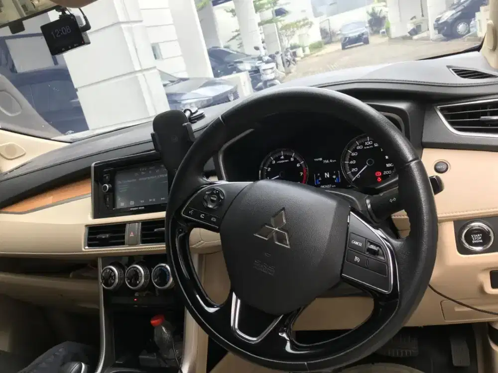 Xpander 2018 ultimate Black - Terawat