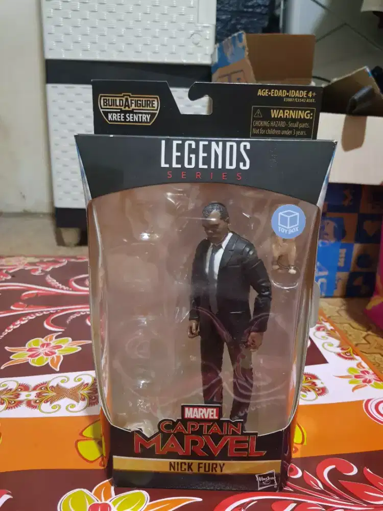 Action Figure Nick Fury Marvel Legends Original Hasbro