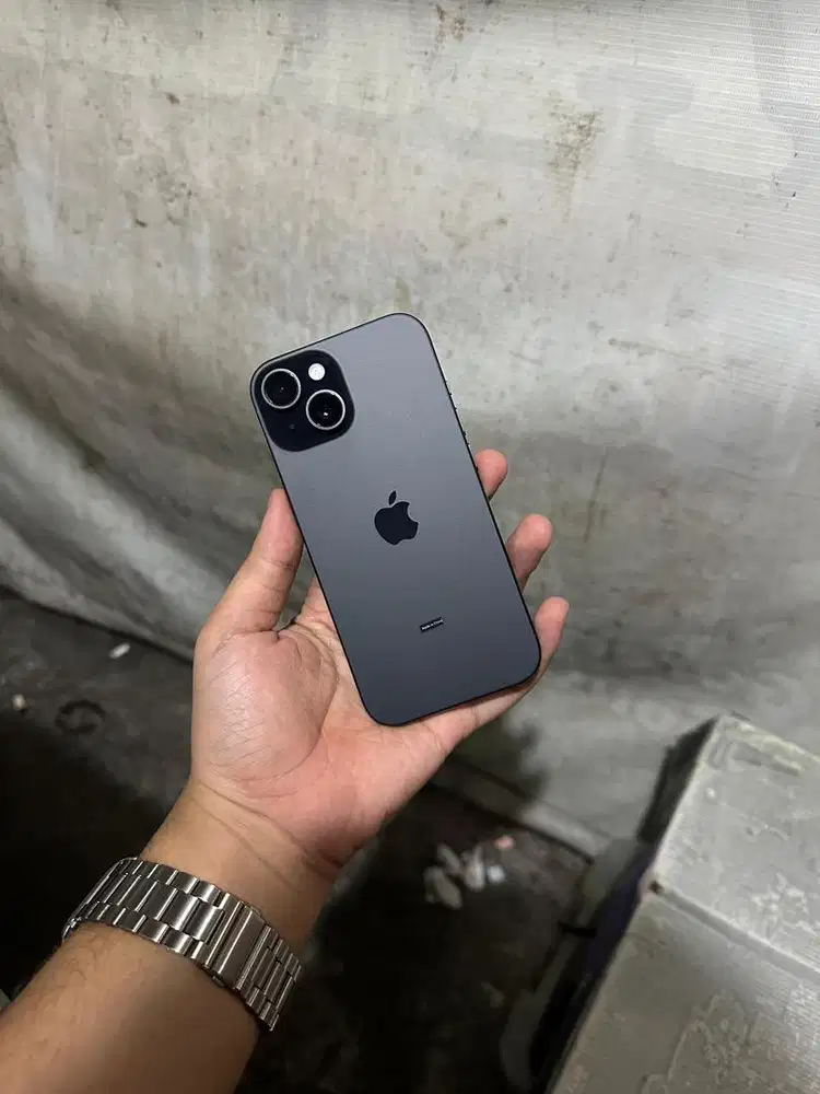 iPhone 15 128 GB iBox