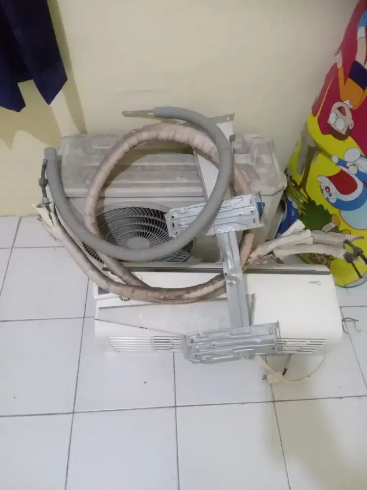 Ac midea 1/2 pk second