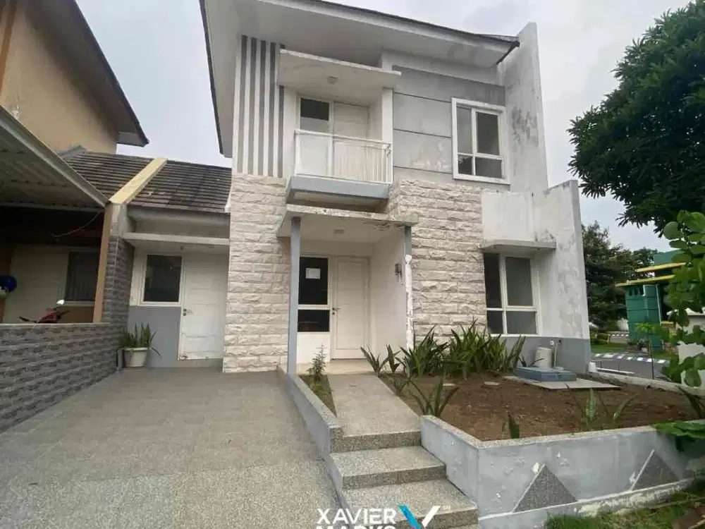 DIJUAL RUMAH Hook Boulevard di Taman Dhika Sidoarjo Kota