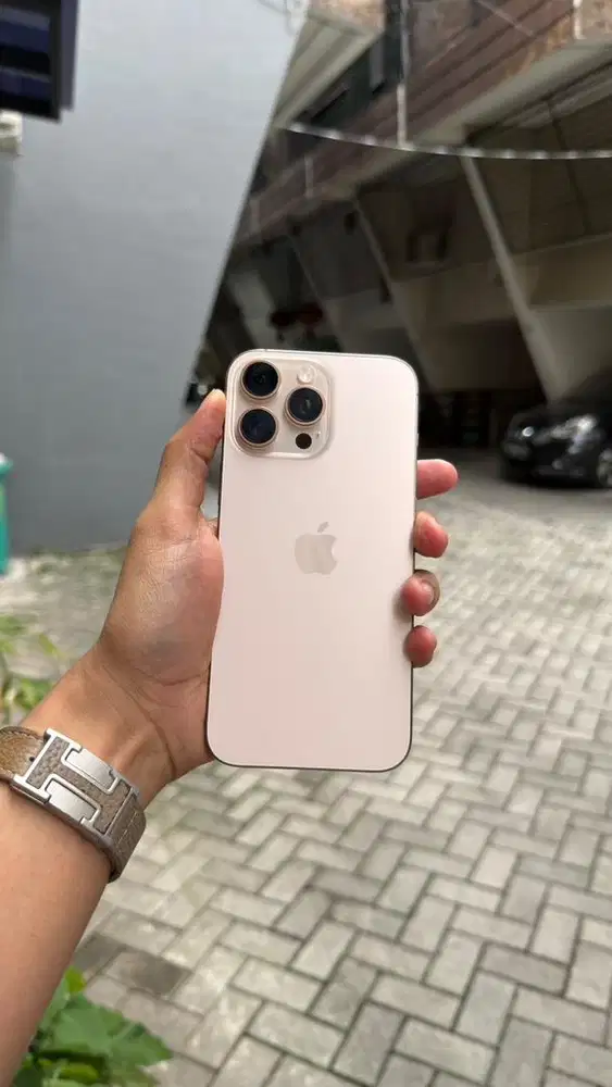 IPHONE 16 PRO MAX 256