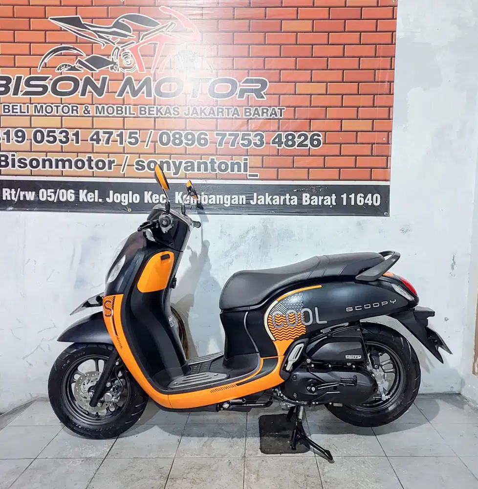HONDA SCOOPY FI CBS ISS LED KUNCI TAHUN 2022 ISTIMEWA ORANGE HITAM