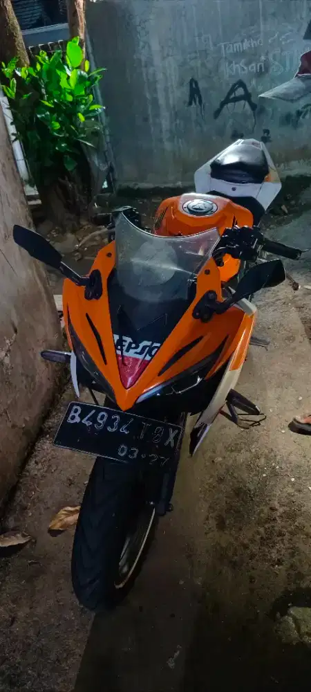 Honda cbr 150 2016