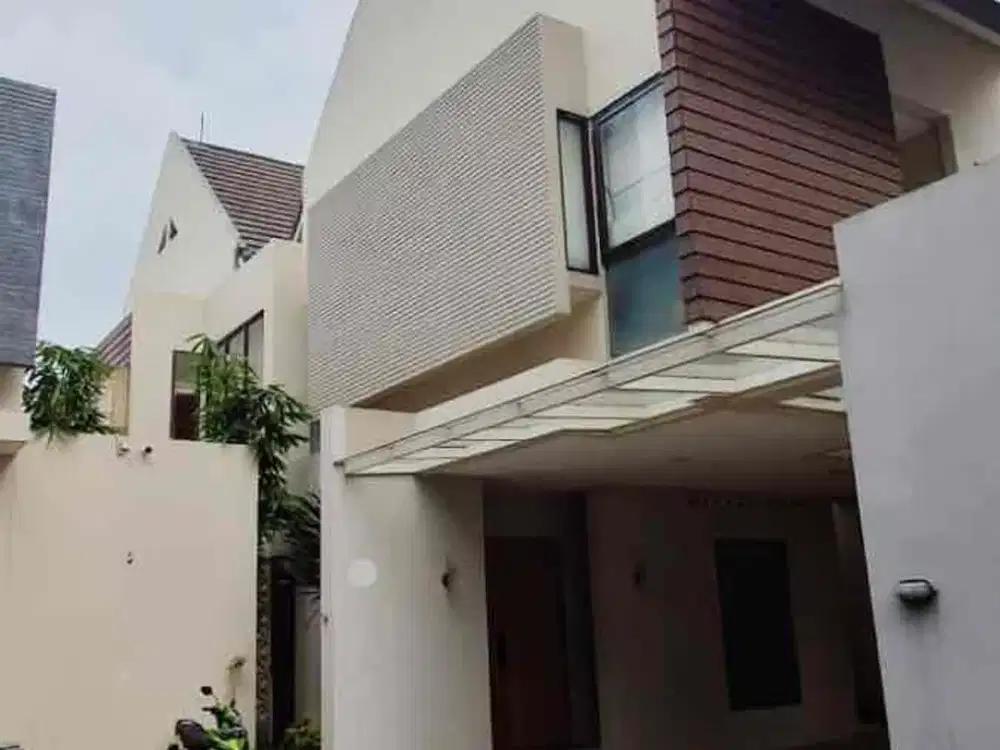 Rumah Minimalis 2 Lantai
Di Jagakarsa - Jaksel