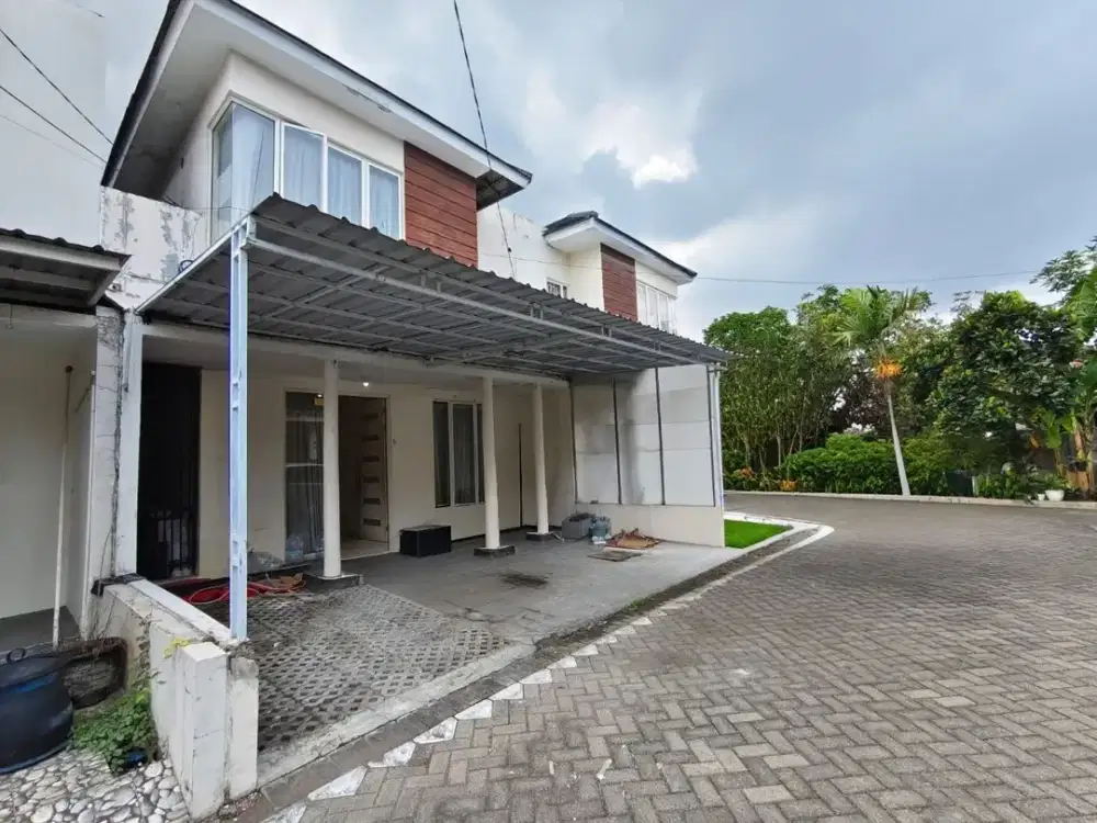 JUAL RUMAH EVERGREEN De Parc  Surabaya Timur Rungkut dkt Wiguna, MERR