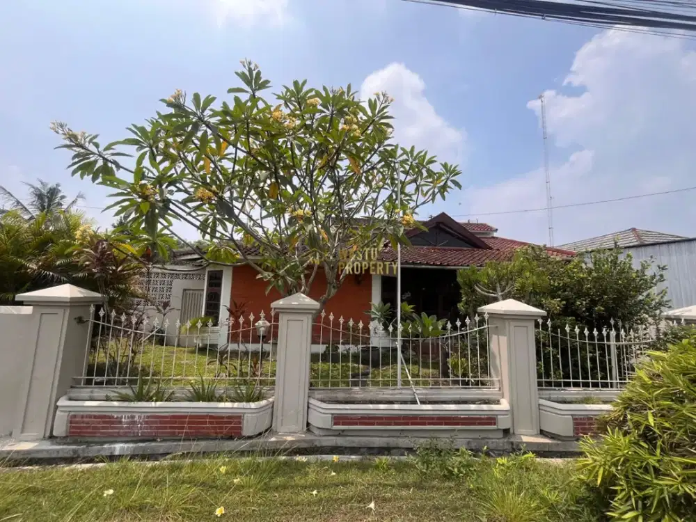 Rumah Klasik Siap Huni Luas Dekat Candi Sambisari, Kalasan