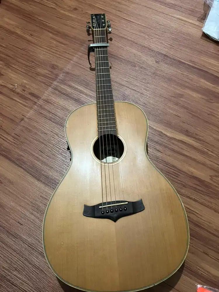 Gitar Tanglewood ori UK