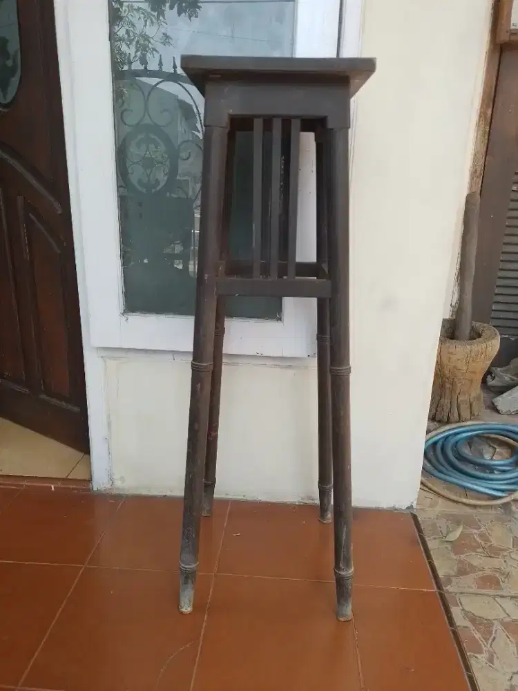 Standing pot peranakan.. unik