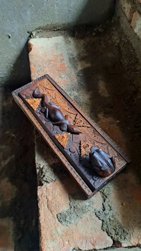 kotak kayu vintage (lawasan/unik/antik)