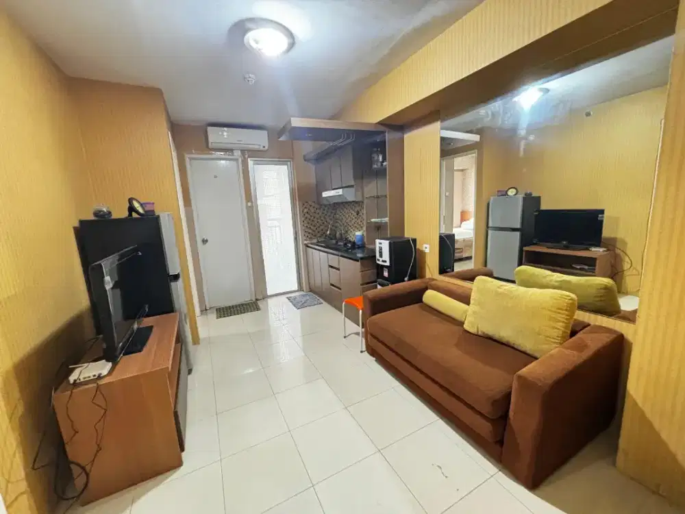 SEWA UNIT 2 BR PERBULAN APARTEMEN BASSURA CITY TOWER GERANIUM