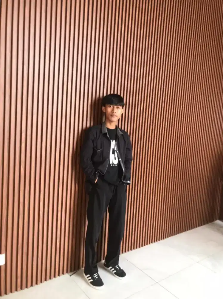 Mencari lowongan pekerjaan