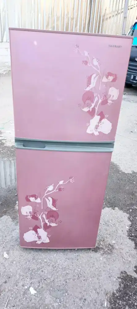 Kulkas pintu 2 sharp