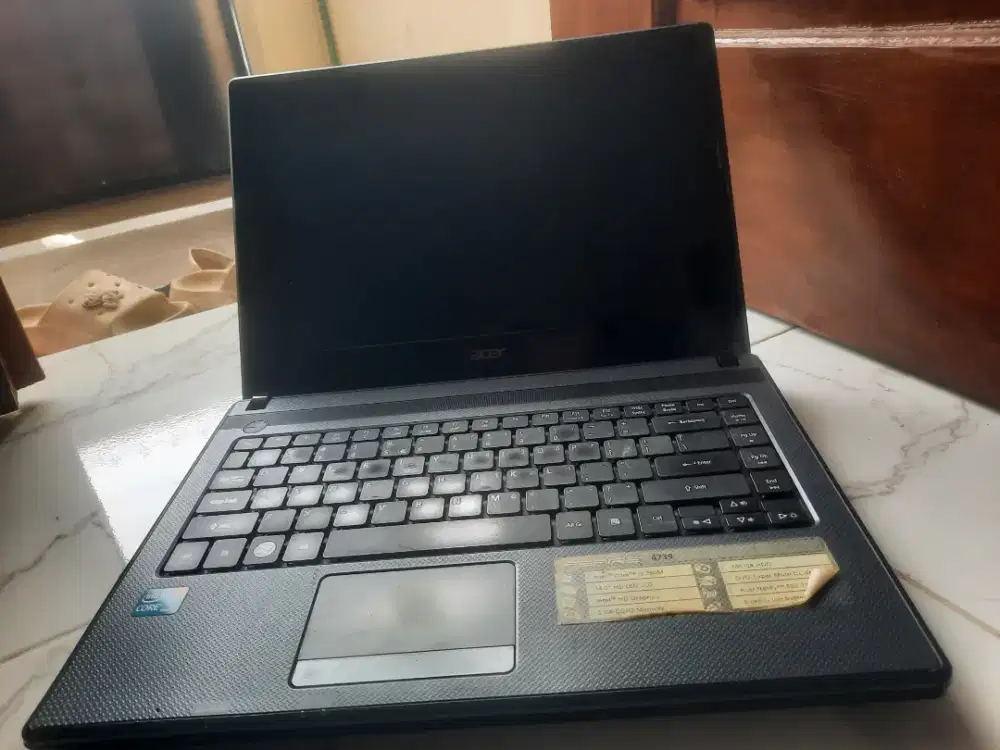 Laptop Acer Core,i3/Kondisi Matot Masih Lengkap Utuh Jual Gembling COD