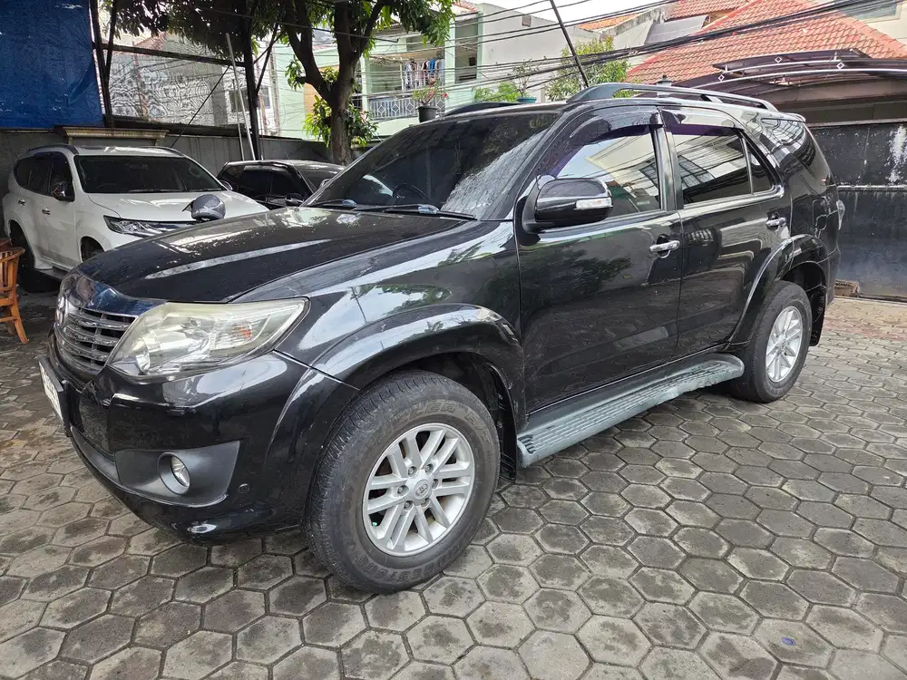 Toyota Fortuner 2013 Bensin