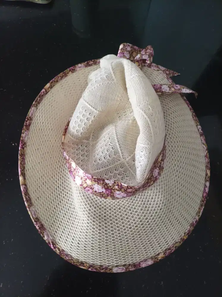 Topi Pantai Hawaii Bersih 2 pcs beda warna