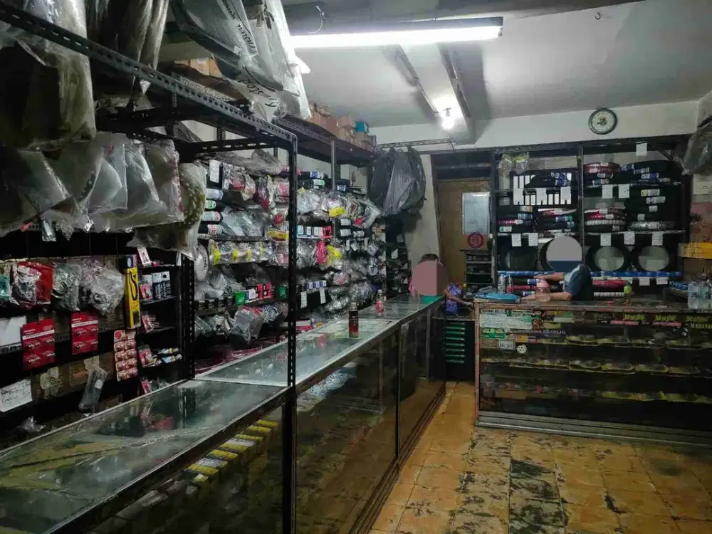 ( PUSAT KOTA ) RUKO  STRATEGIS DI JL WAHID HASYIM KRANGGAN SEMARANG TENGAH