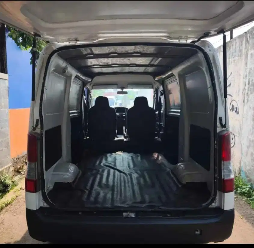 Bulanan Grand Max Blind Van