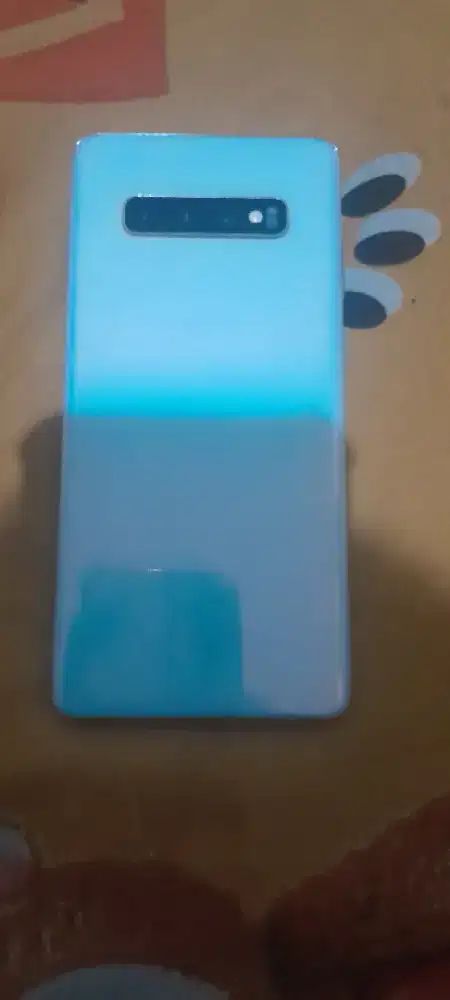 Di jual samsung s10+