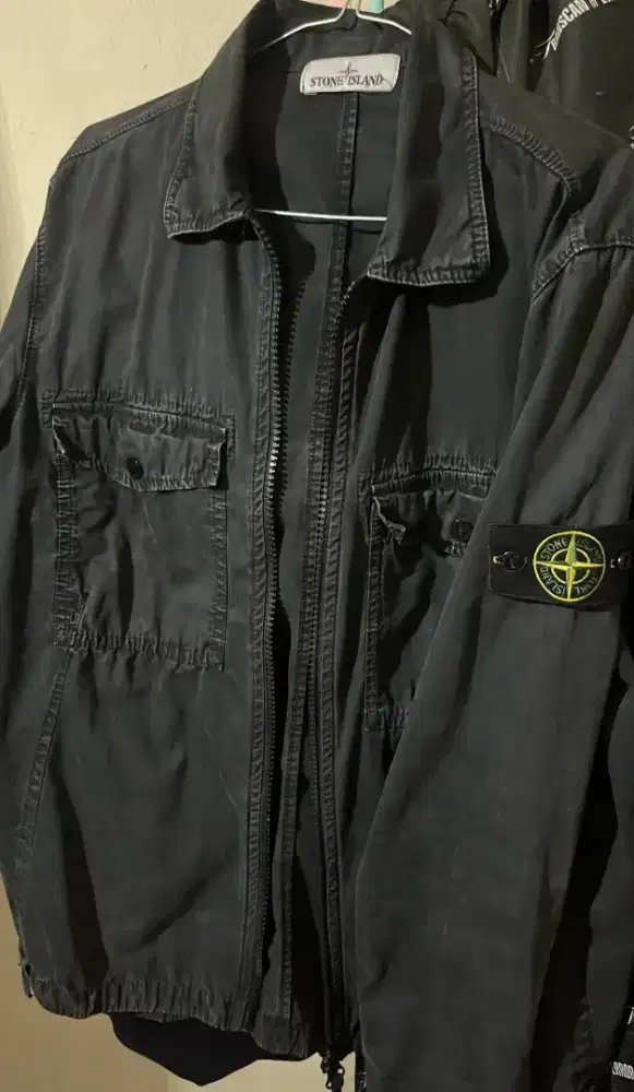 jaket stone island ukuran M