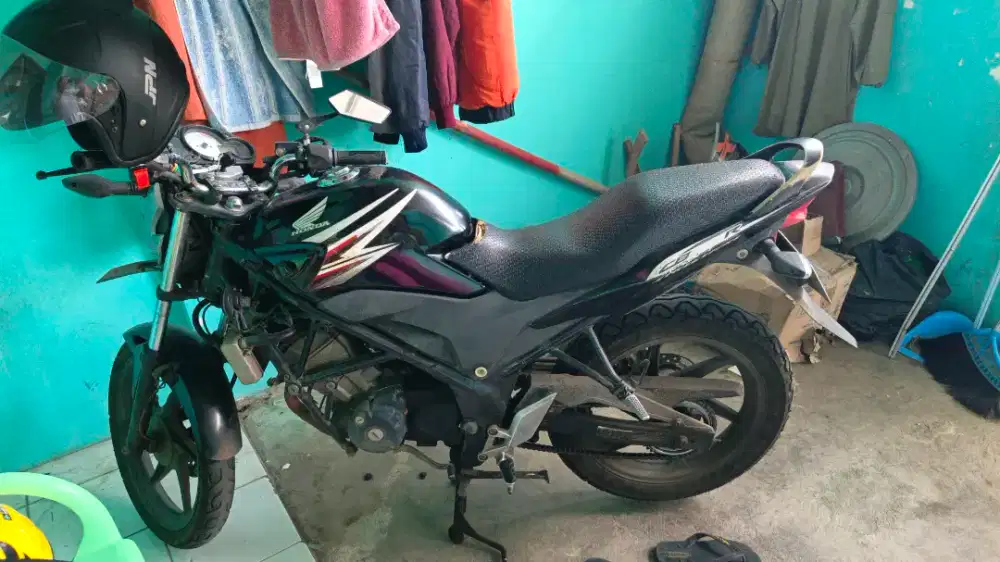 Honda cb 150R tahun 2013