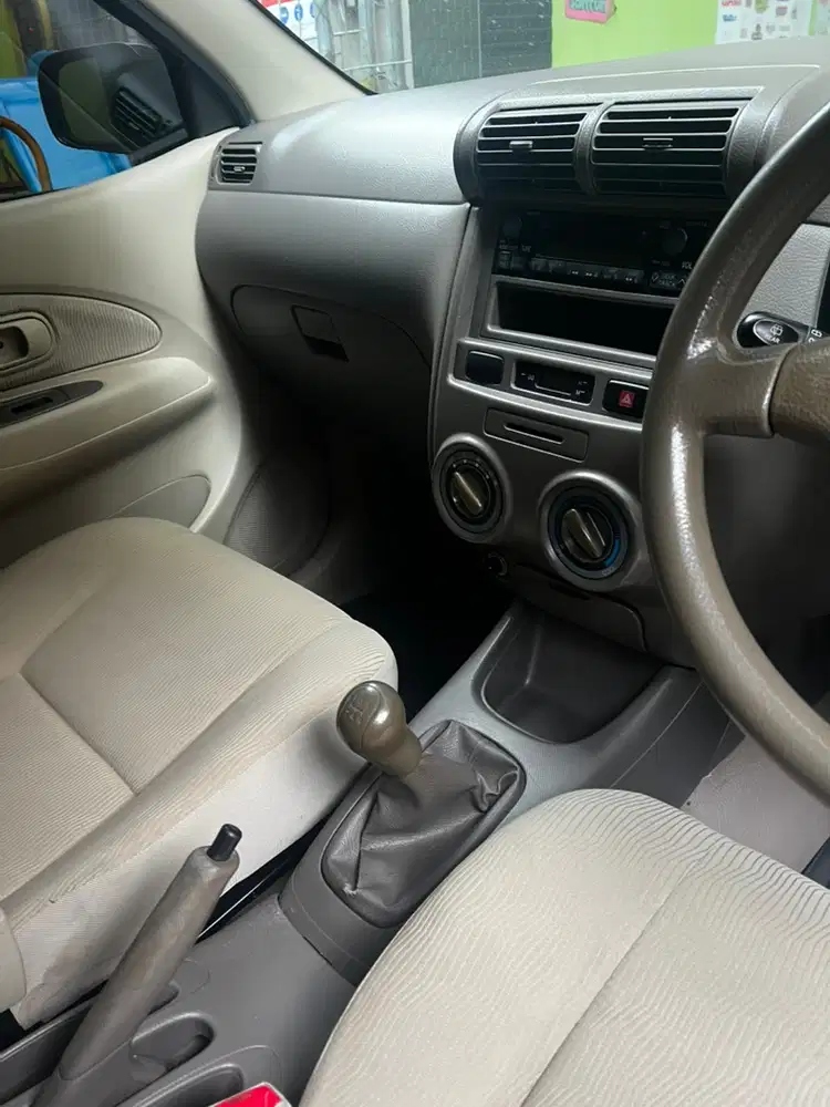 Toyota Avanza 2008 Bensin
