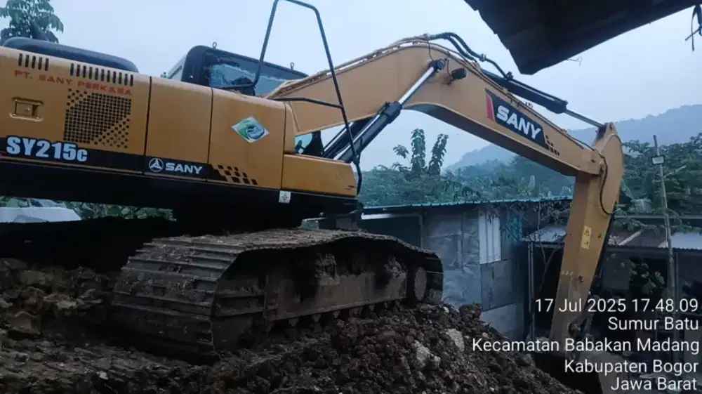 Sewa Alat Berat Terpercaya • Harga Jujur • Banyak Testimoni Real