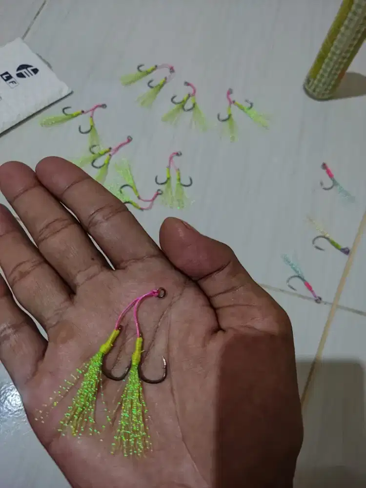 Asist Hook Double Bulu kilat micro jig killer 7-20Gram