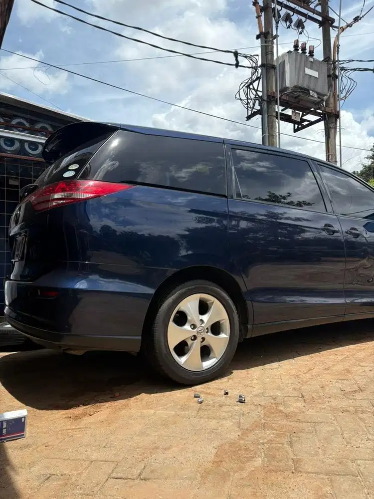 Toyota Estima 2007