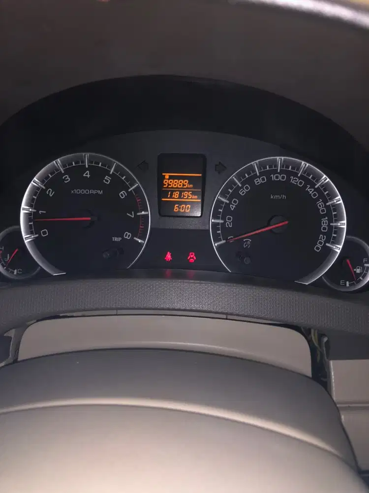 Suzuki Ertiga 2013 Bensin