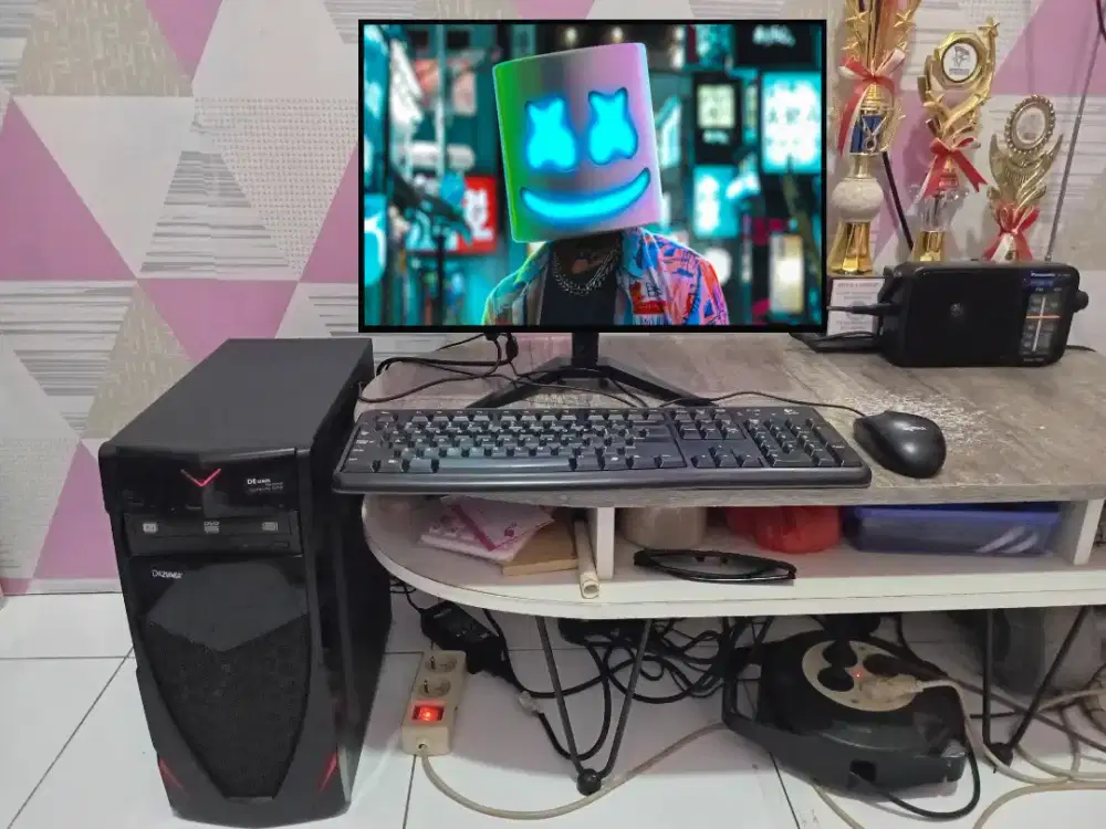 PC GAMING DESIGN + LCD + RAM 8 GB + VGA 1 GB + HD 500 GB + GAMES APP