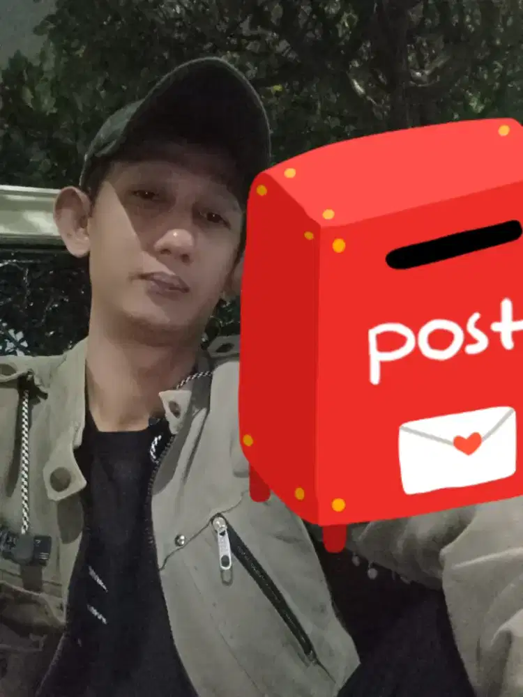 Mencari kerja, menjaga kos kosan