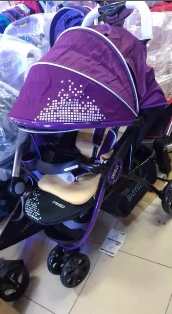 Stroller bayi BabyDoes