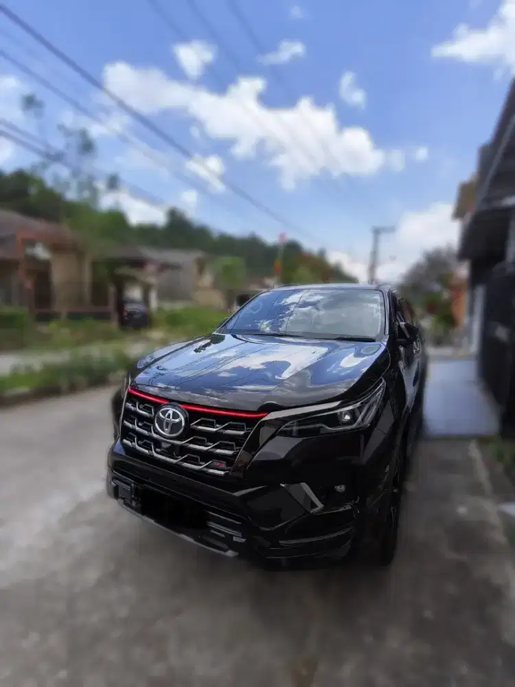 Toyota Fortuner VRZ TRD 2.4 Diesel/AT