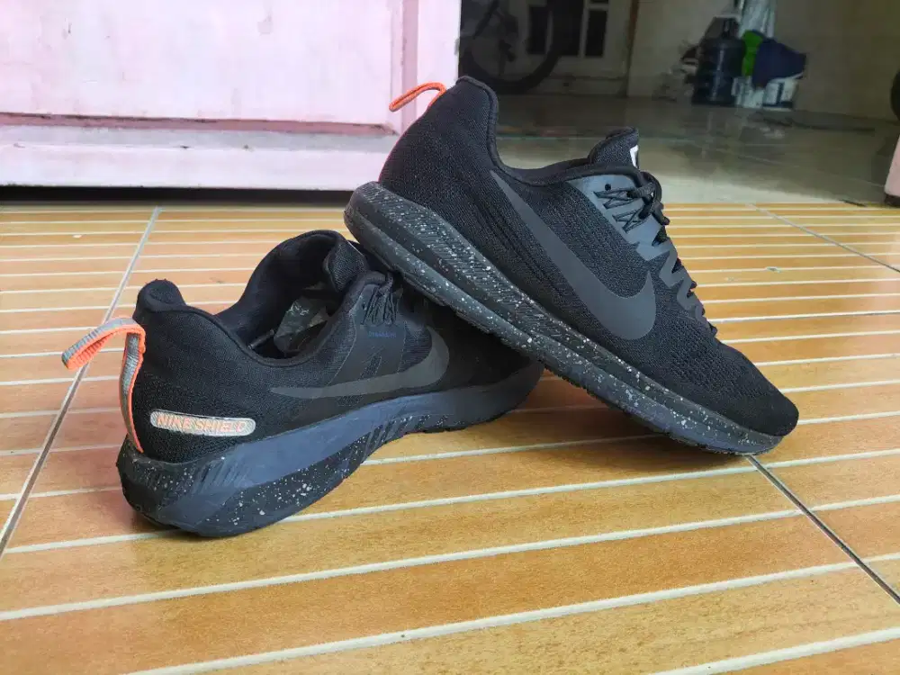 Nike shield structure uk.42,5