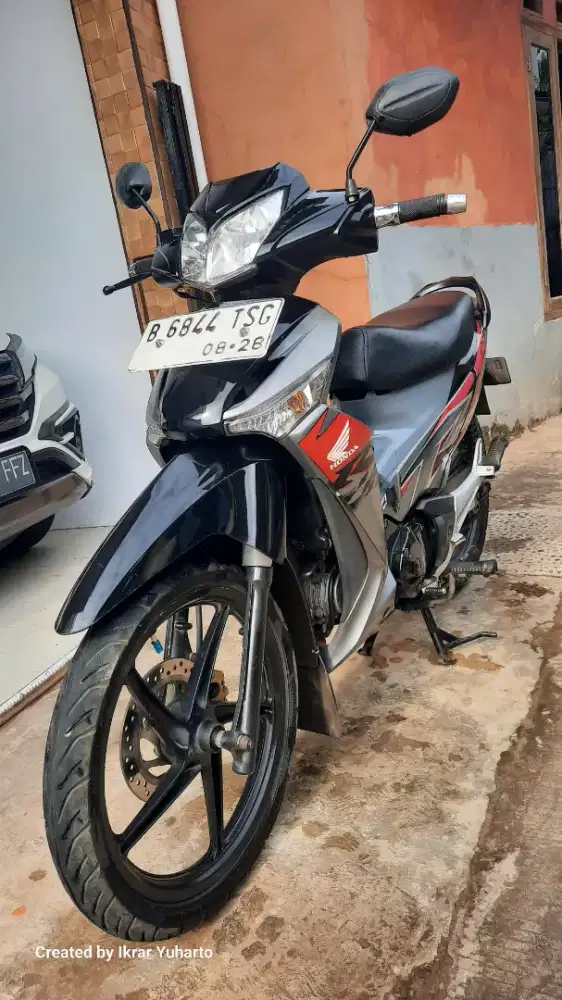 Supra X 125 FI CW Doble disc brake 2008