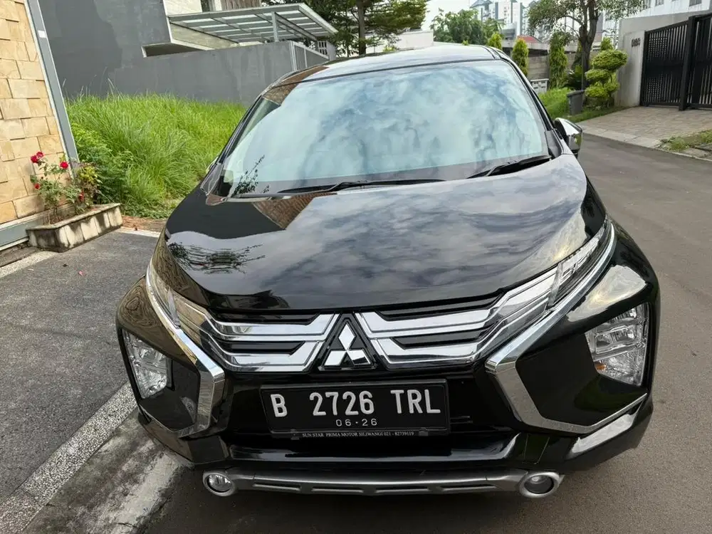 Km 40rb Mitsubishi Xpander Ultimate 2021 AT hitam