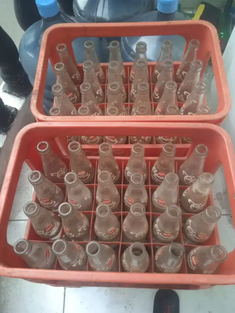 Di jual botol bekas teh botol Sosro. Angkut semua