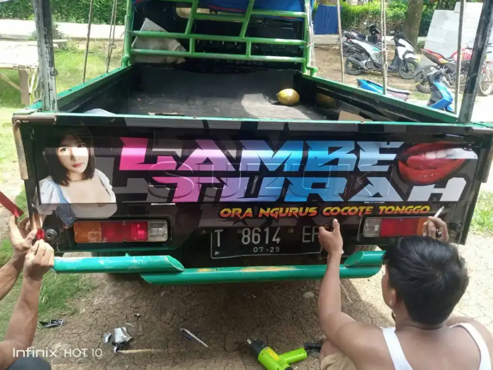Jasa pasang stiker home servis | Wrapping sticker | Decal motor mobil