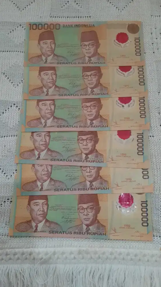 Uang seratus ribu 1999 polymer