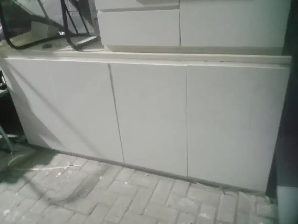 Lemari tv,lemari kicenset,lemari serbaguna