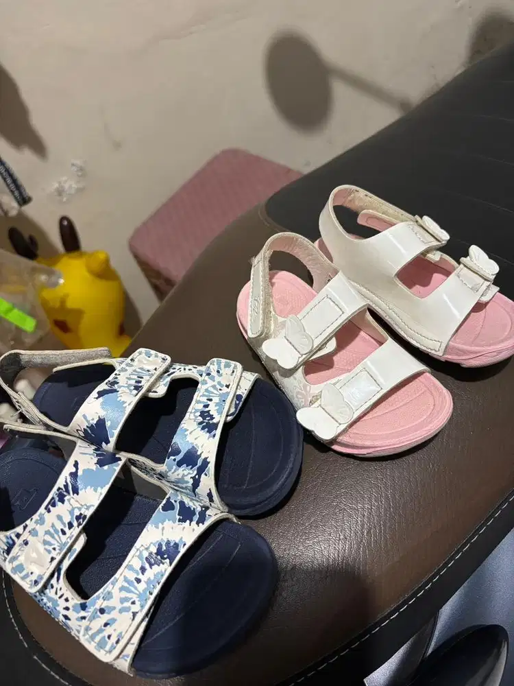Preloved sepatu sandal toezone
