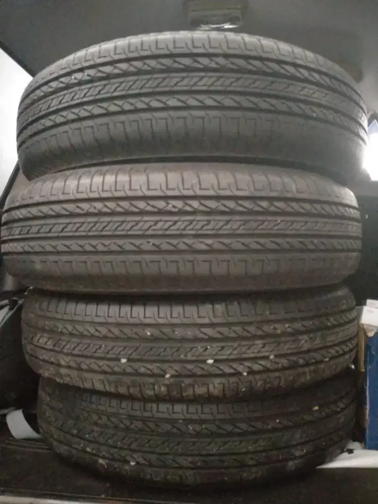 Ban Copotan Bridgestone R15