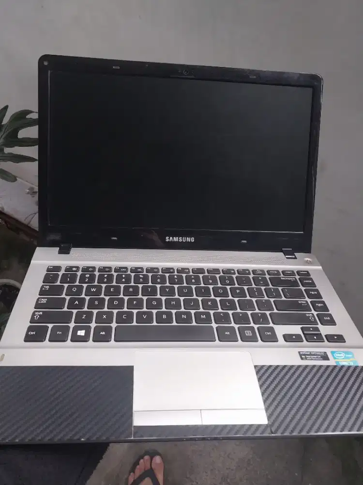 Laptop Samsung ATIV Book 4