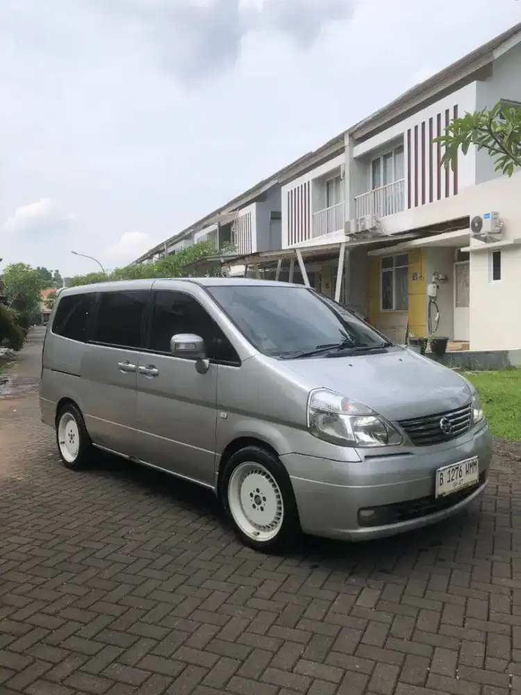 Nissan Serena Highway Star (HWS) 2008 Silver