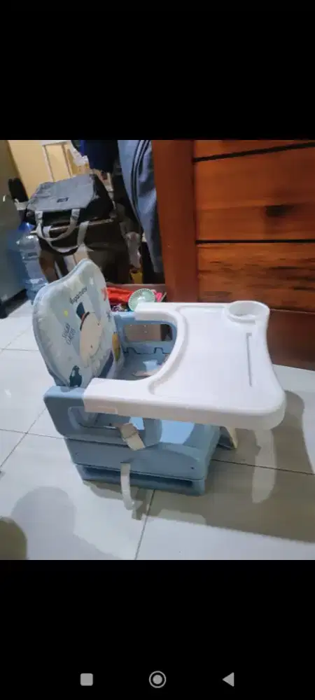 Kursi Makan Bayi
