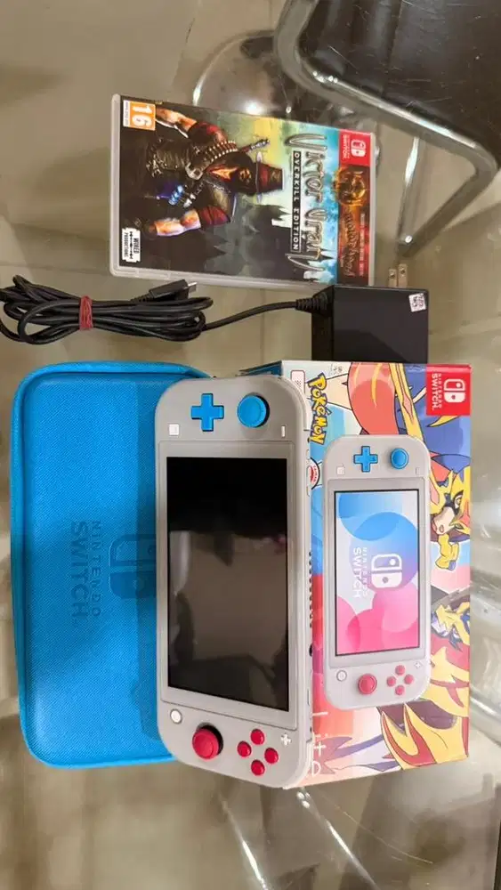 Nintendo switch lite pokemon edition grey